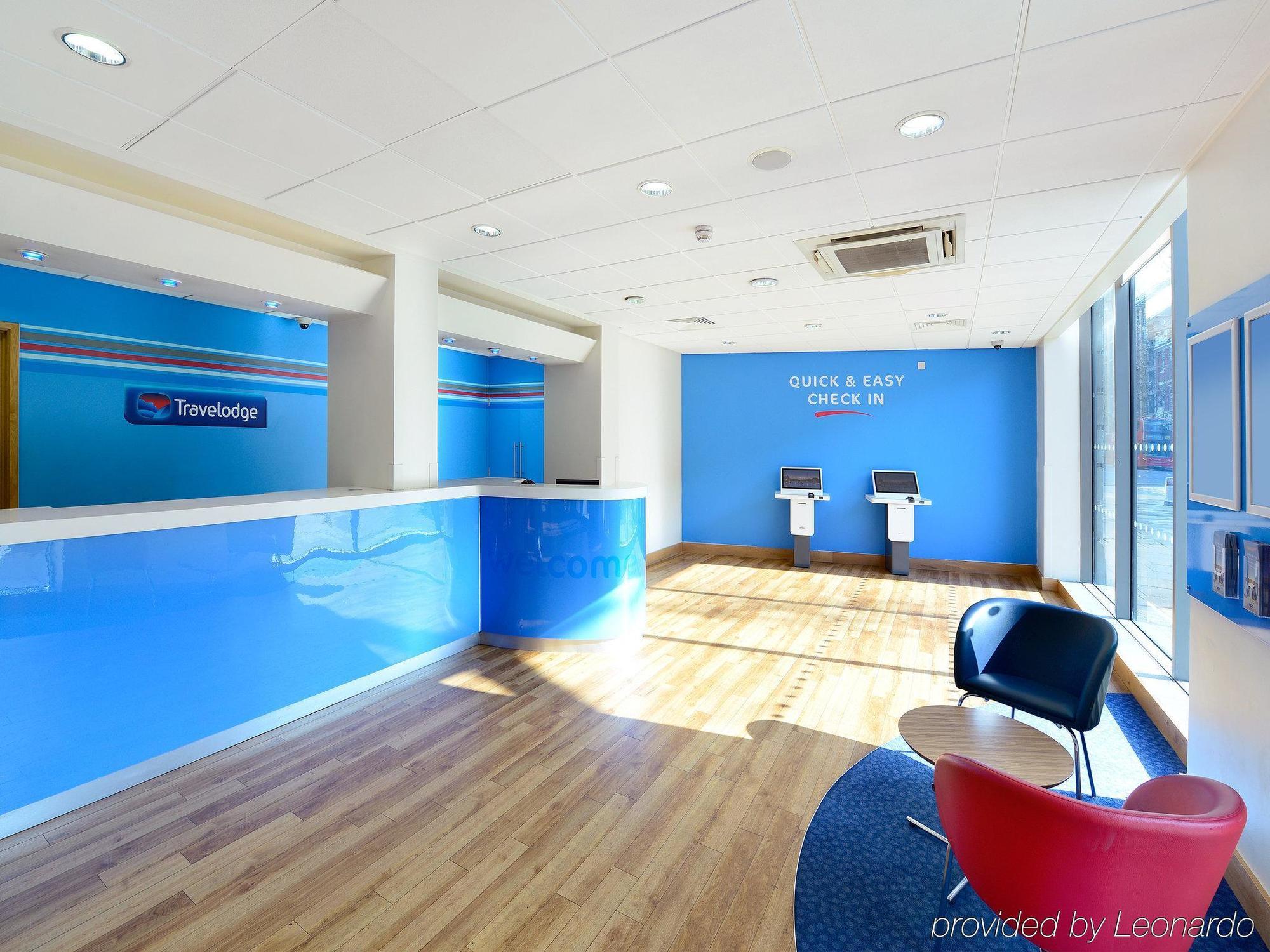 Travelodge London Central Waterloo Buitenkant foto