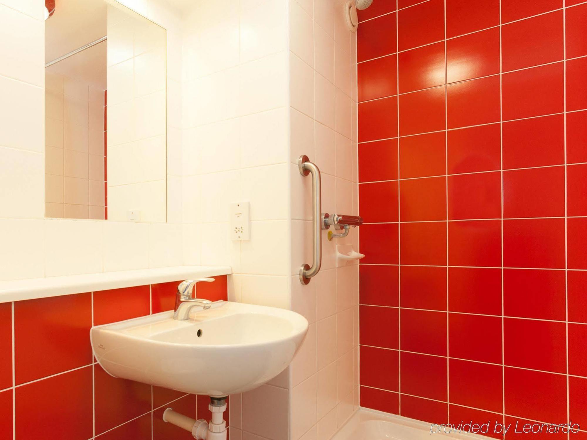 Travelodge London Central Waterloo Buitenkant foto