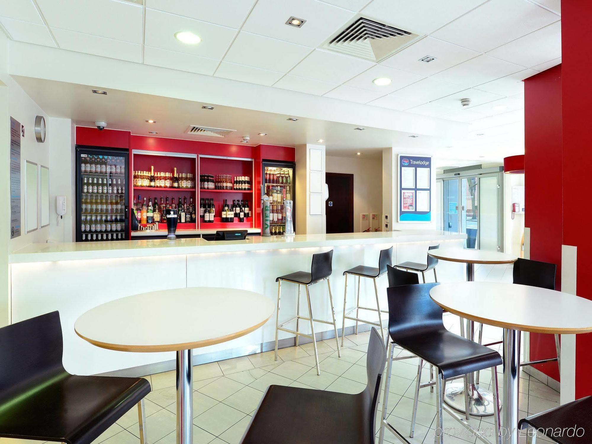 Travelodge London Central Waterloo Buitenkant foto